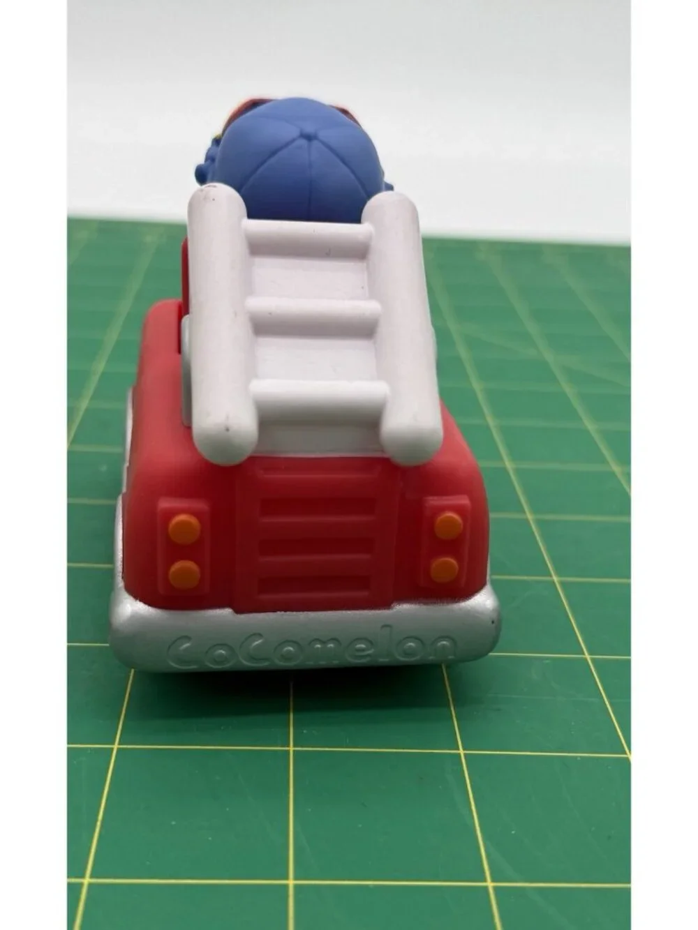 2020 Cocomelon TomTom Fire Truck Toy Brand Jazwares 3.5”